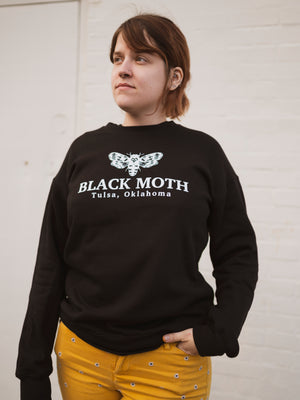 Pullover Black Moth Sweatshirt, CA20