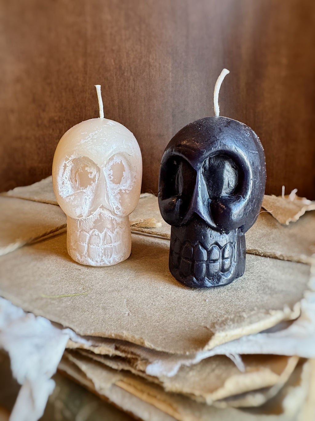 2.25" Human Skull Candle, HD1544