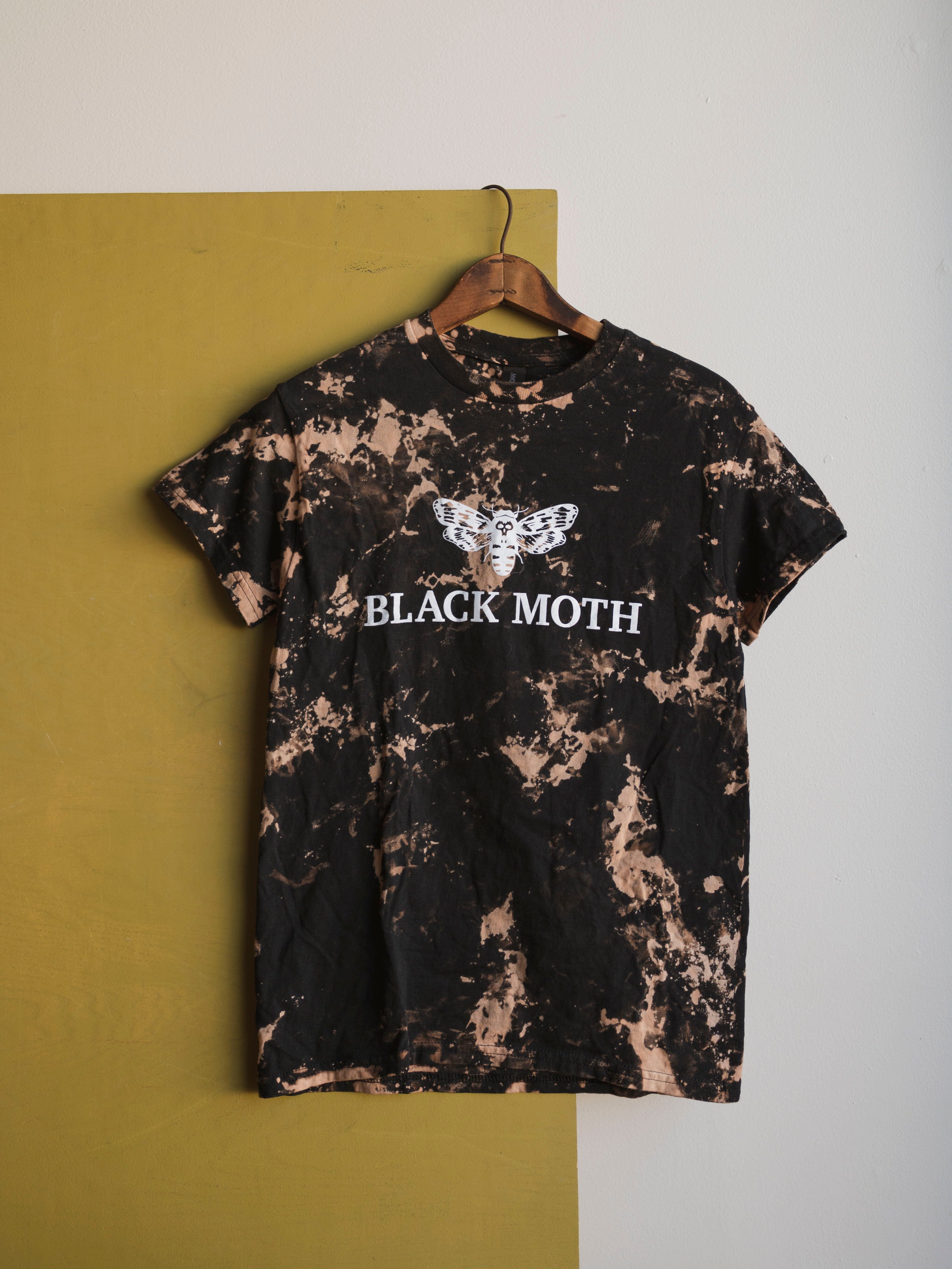 Bleach Dye Black Moth T-Shirt, CA1112