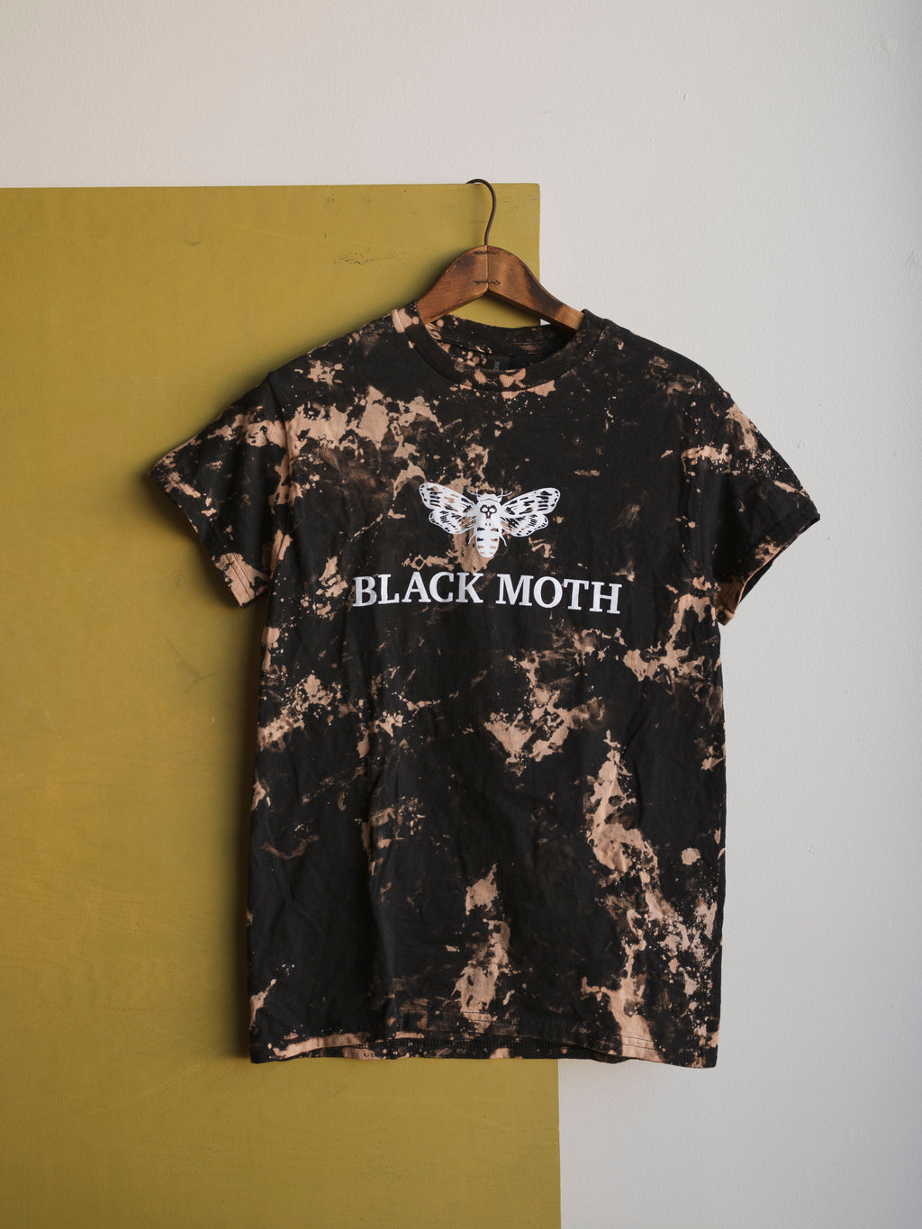 Bleach Dye Black Moth T-Shirt, CA1112