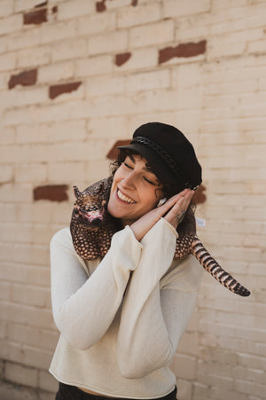 Armadillo Neck Pillow, HD1284
