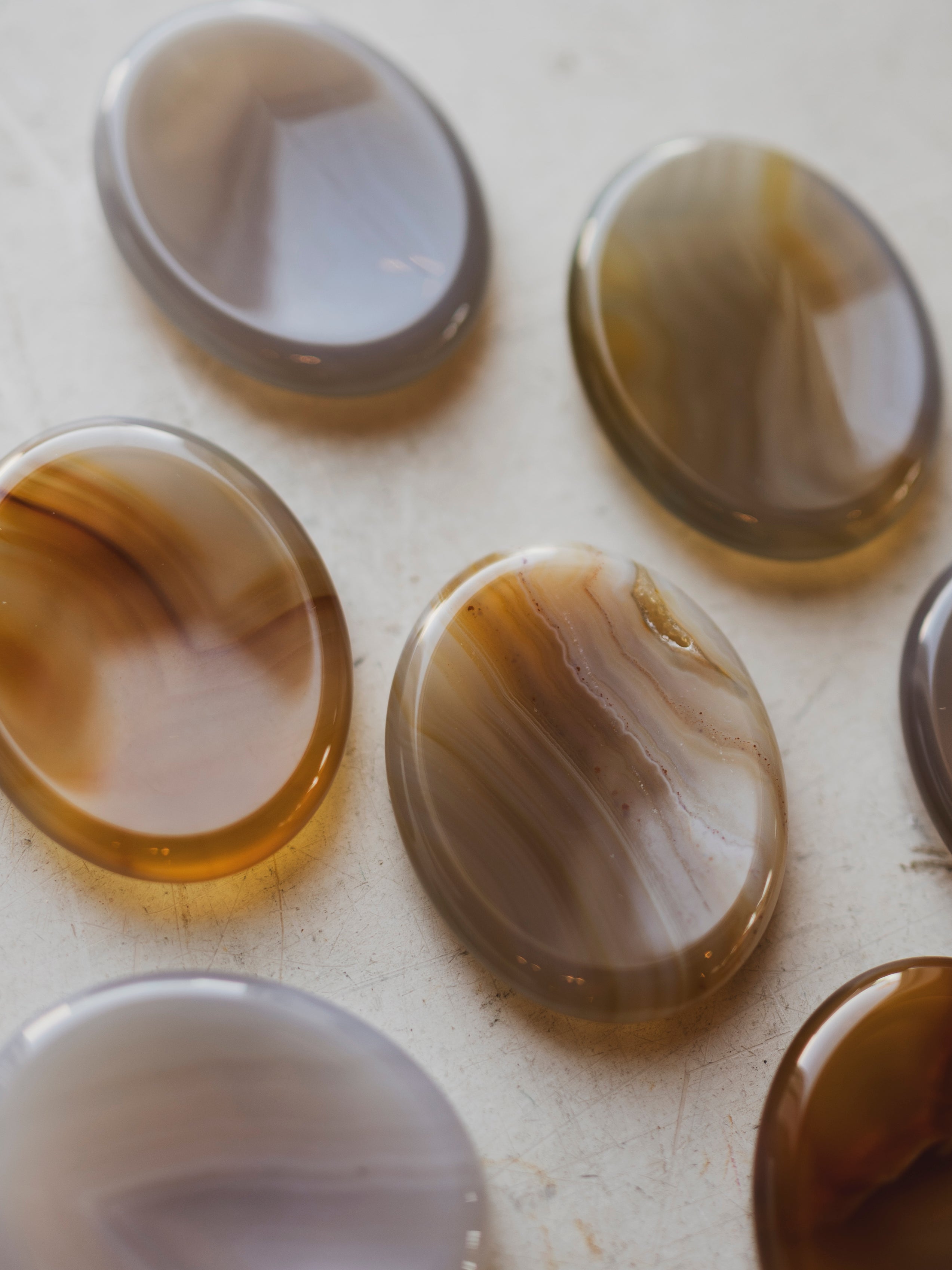 1.75" Natural Agate Worry Stone, RM1424