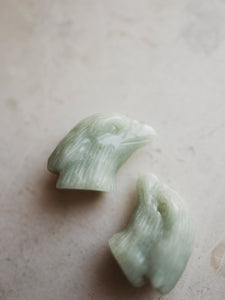 1.25" Carved Eagle Head, RM1538
