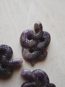 1.75" Carved Crystal Snake, RM1540