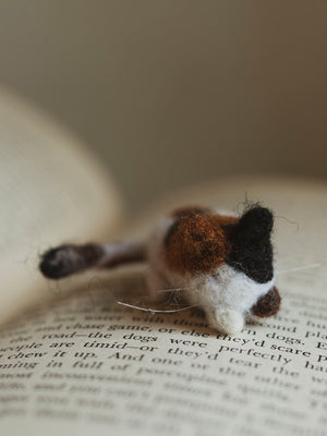 Hand Felted Tater Tot Cat, CO33