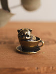 1" Brass Teacup Cat, HD124