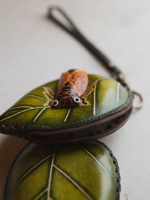 Leather Cicada & Leaf Coin Purse, CA998