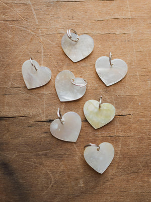 Mother of Pearl Heart Pendant, CA1378