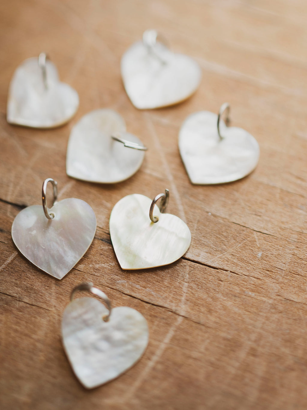 Mother of Pearl Heart Pendant, CA1378
