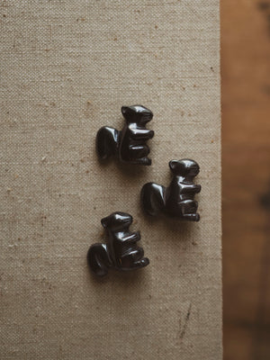 1" Carved Hematite Squirrel, RM3071