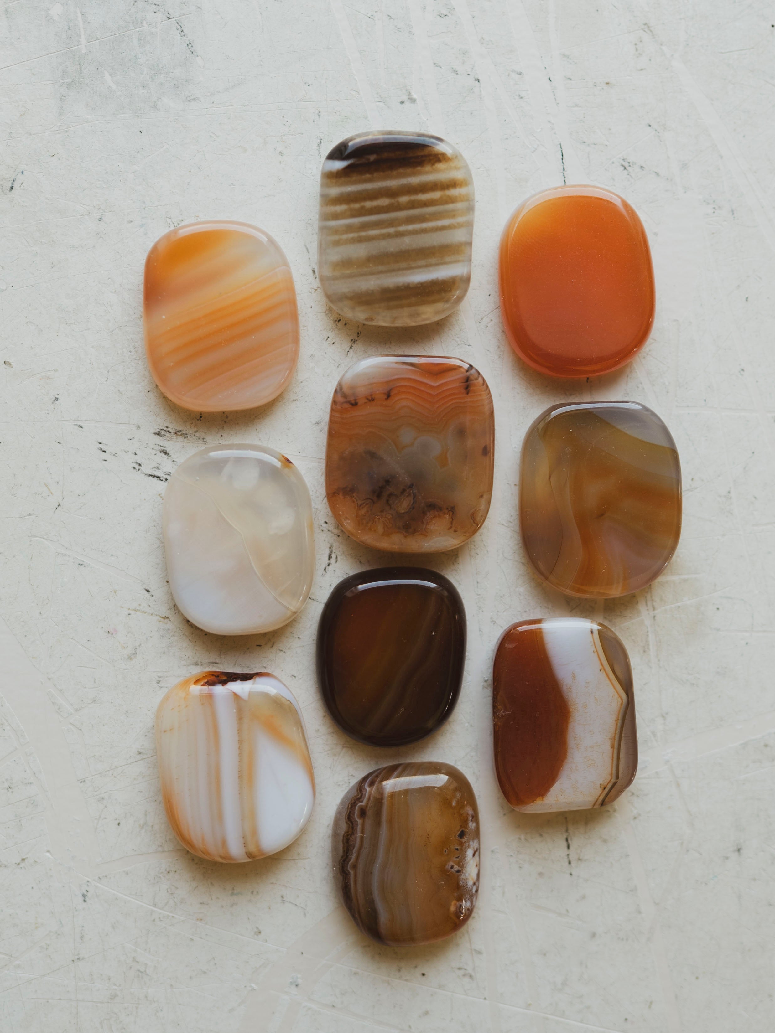 1-1.25" Red Banded Carnelian Chip, RM3026