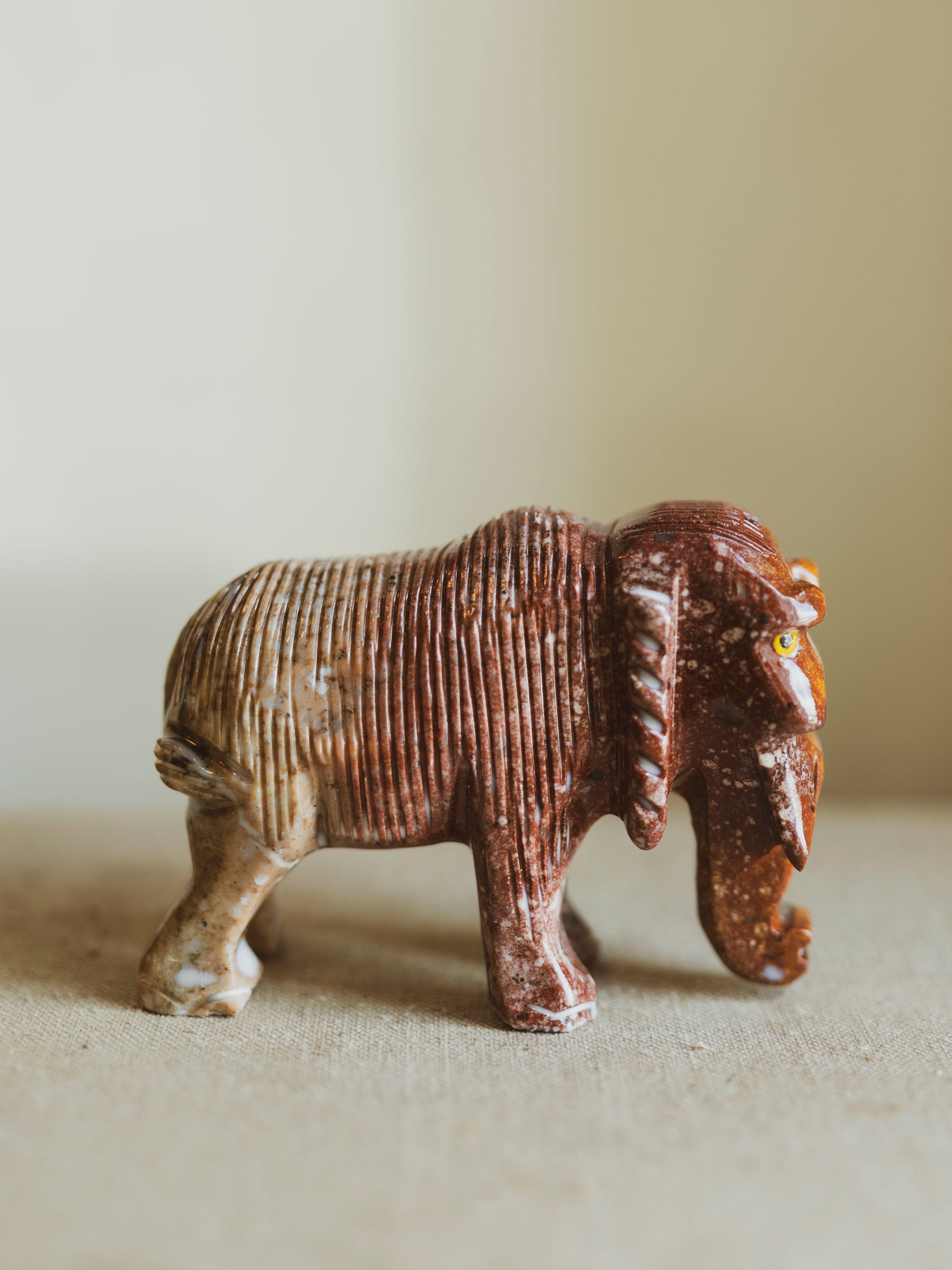 2.5" Carved Soapstone Woolly Mammoth, RM3035