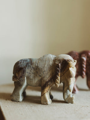 2.5" Carved Soapstone Woolly Mammoth, RM3035