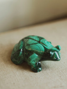 2.5" Carved Malachite Toad, RM3034