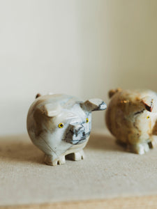 2" Carved Soapstone Pig, RM3039
