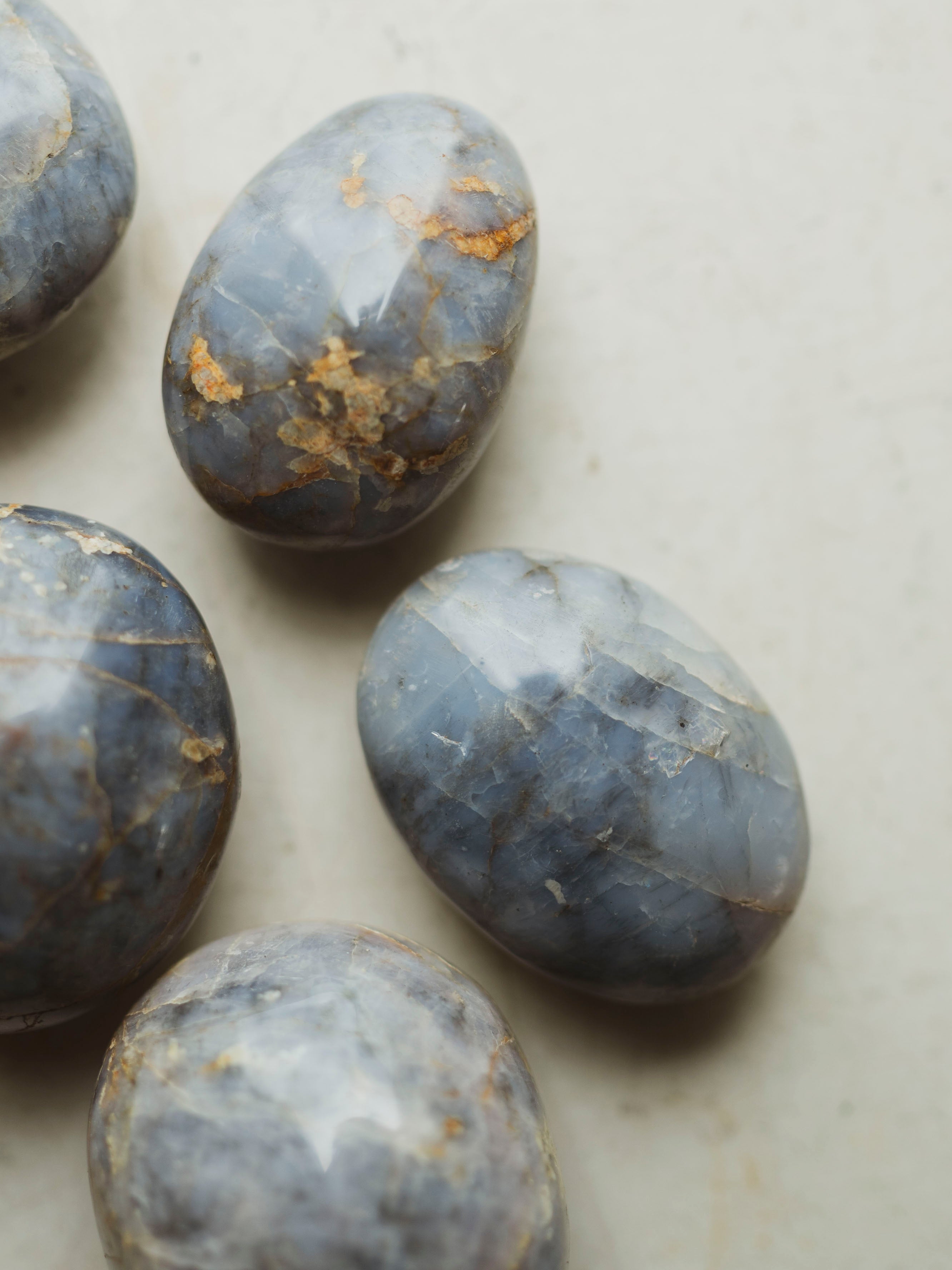 1.25-2.25" Angelite Palmstone, RM4110