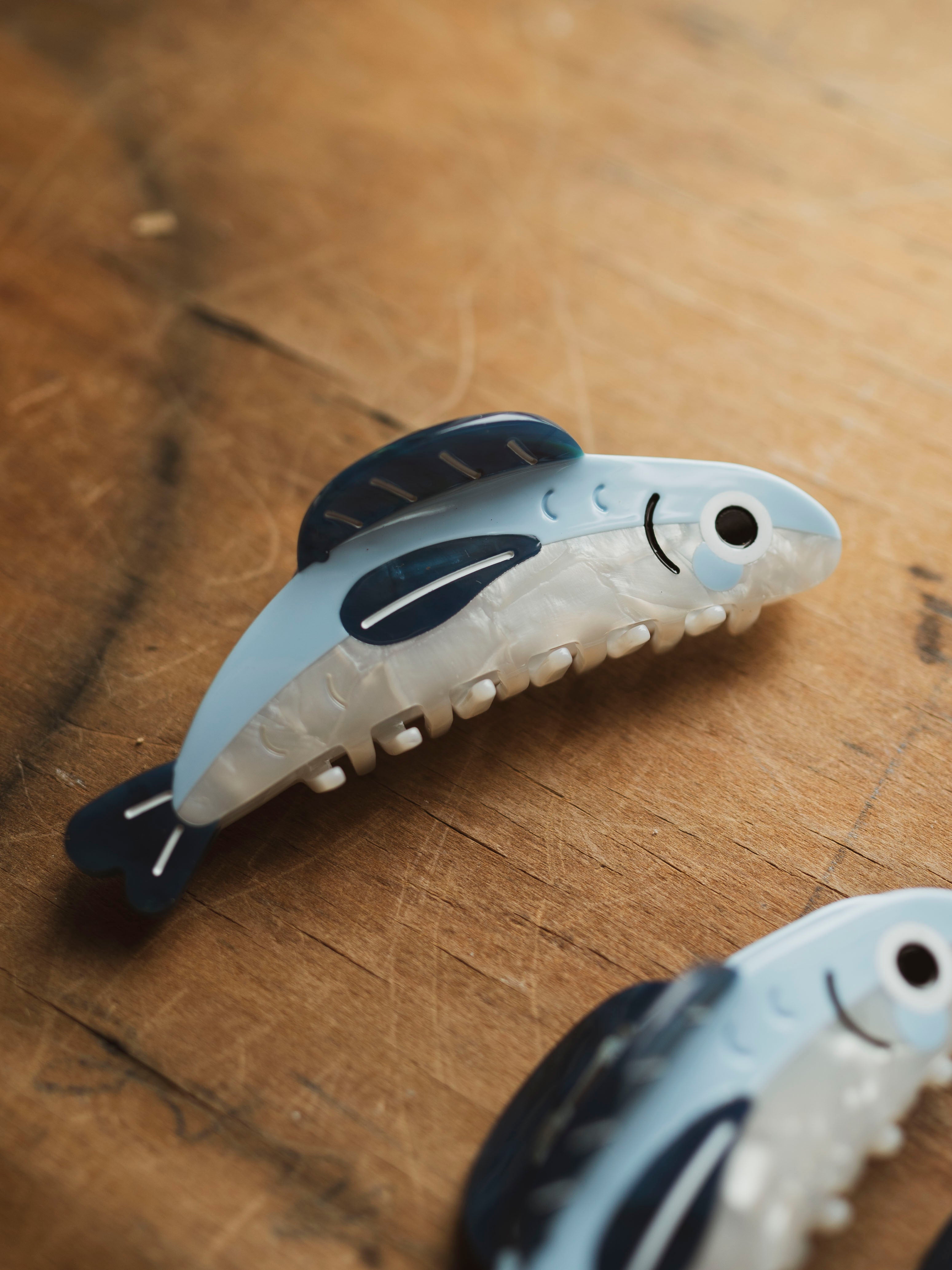 Blue Sardine Claw Clip, CA1394
