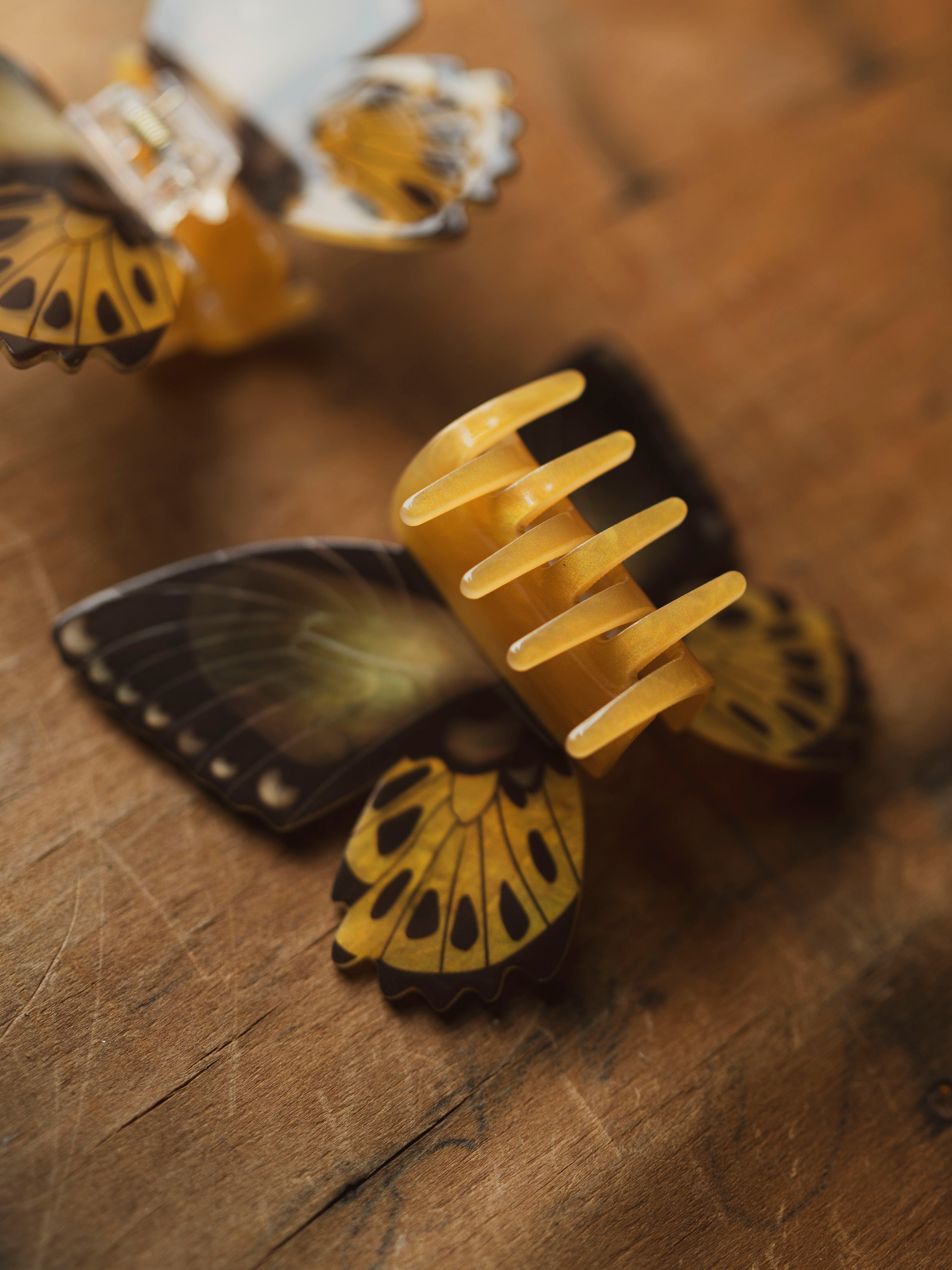 Yellow Butterfly Claw Clip, CA13