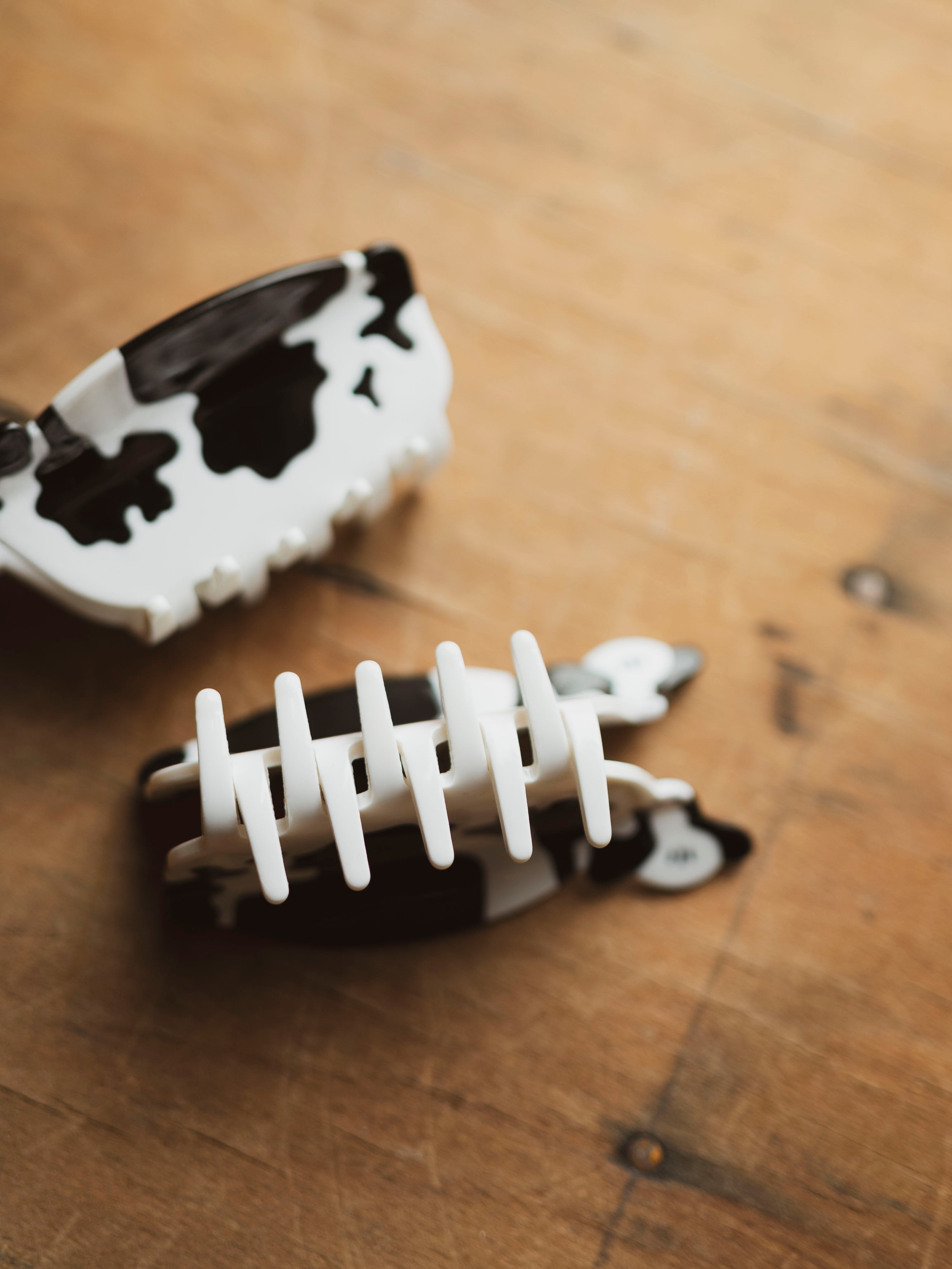 Cow Claw Clip, CA1393