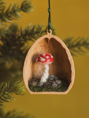 Walnut & Mushroom Ornament, CO22