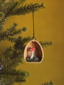 Walnut & Mushroom Ornament, CO22