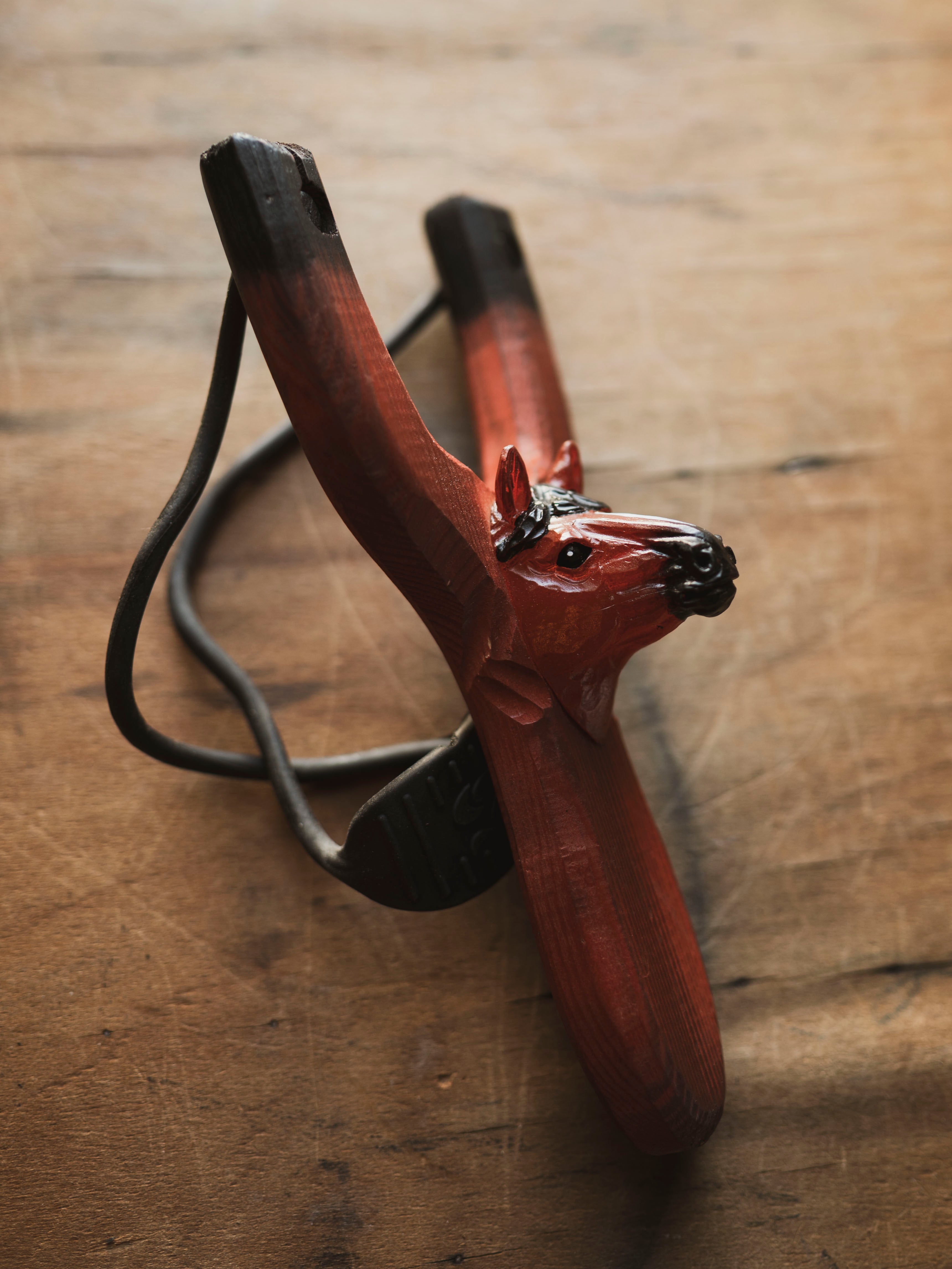 Wood Carved Animal Slingshot, HD944