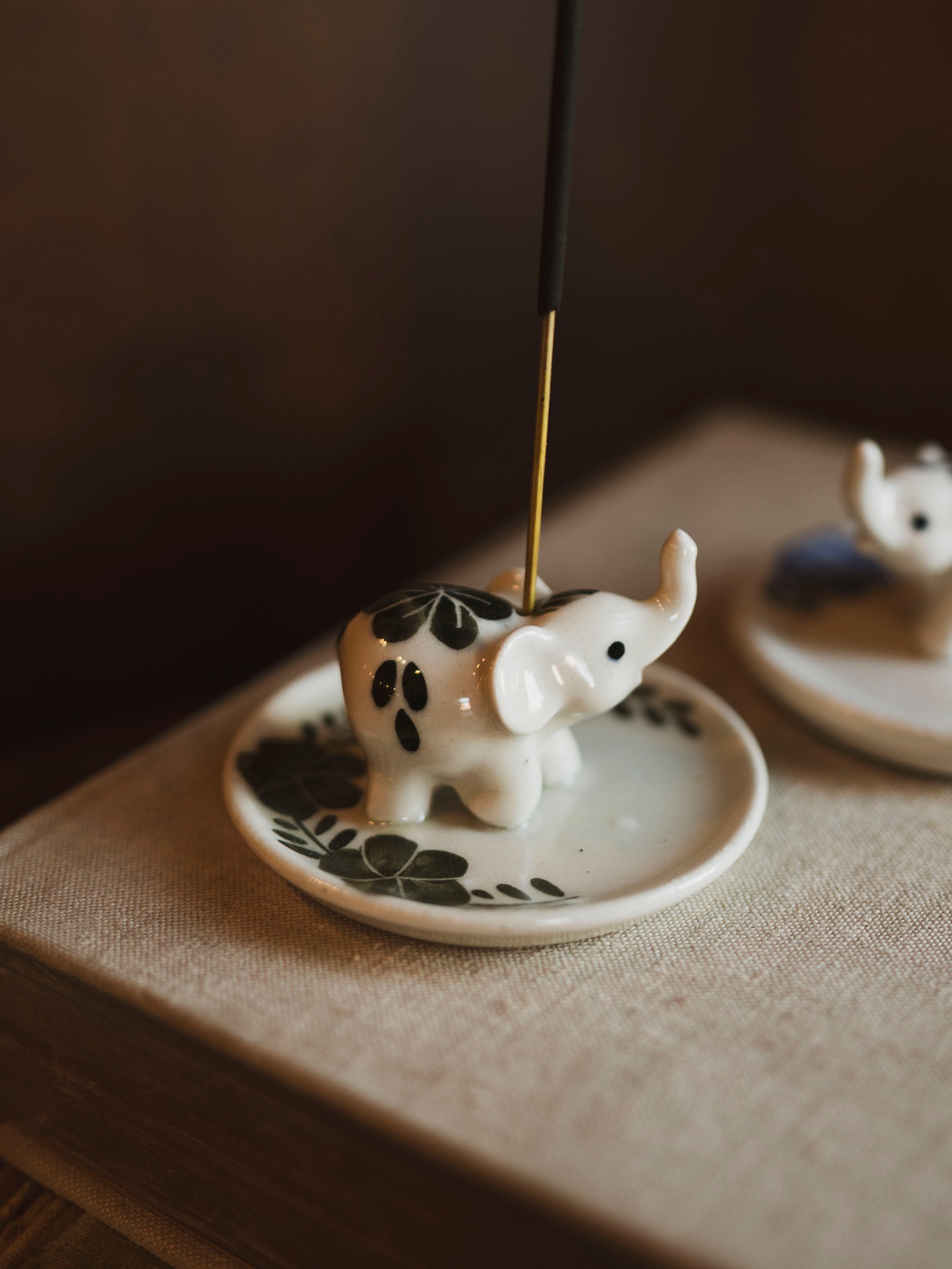 Elephant on Plate Incense Holder, HD302