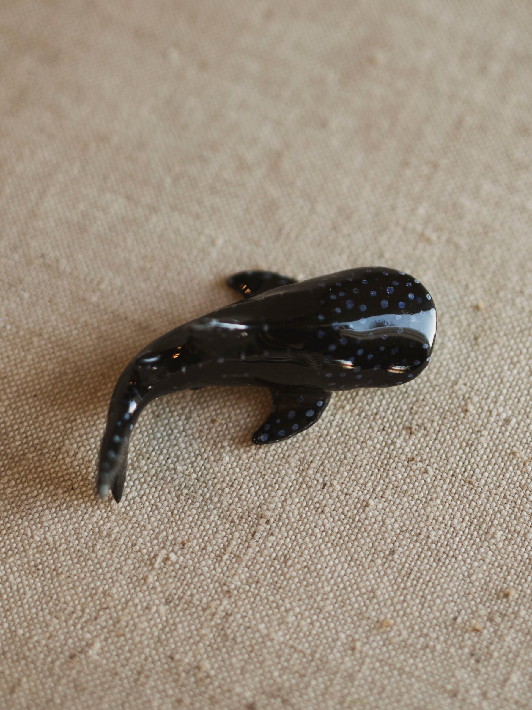 Mini Porcelain Whale Shark, CA1378