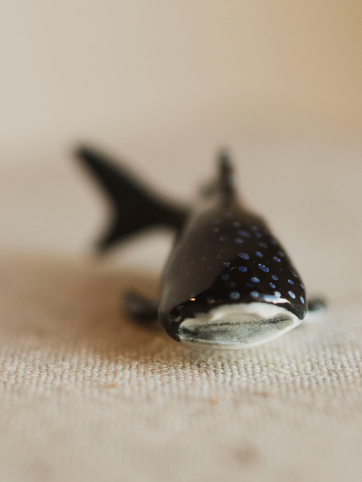 Mini Porcelain Whale Shark, CA1378