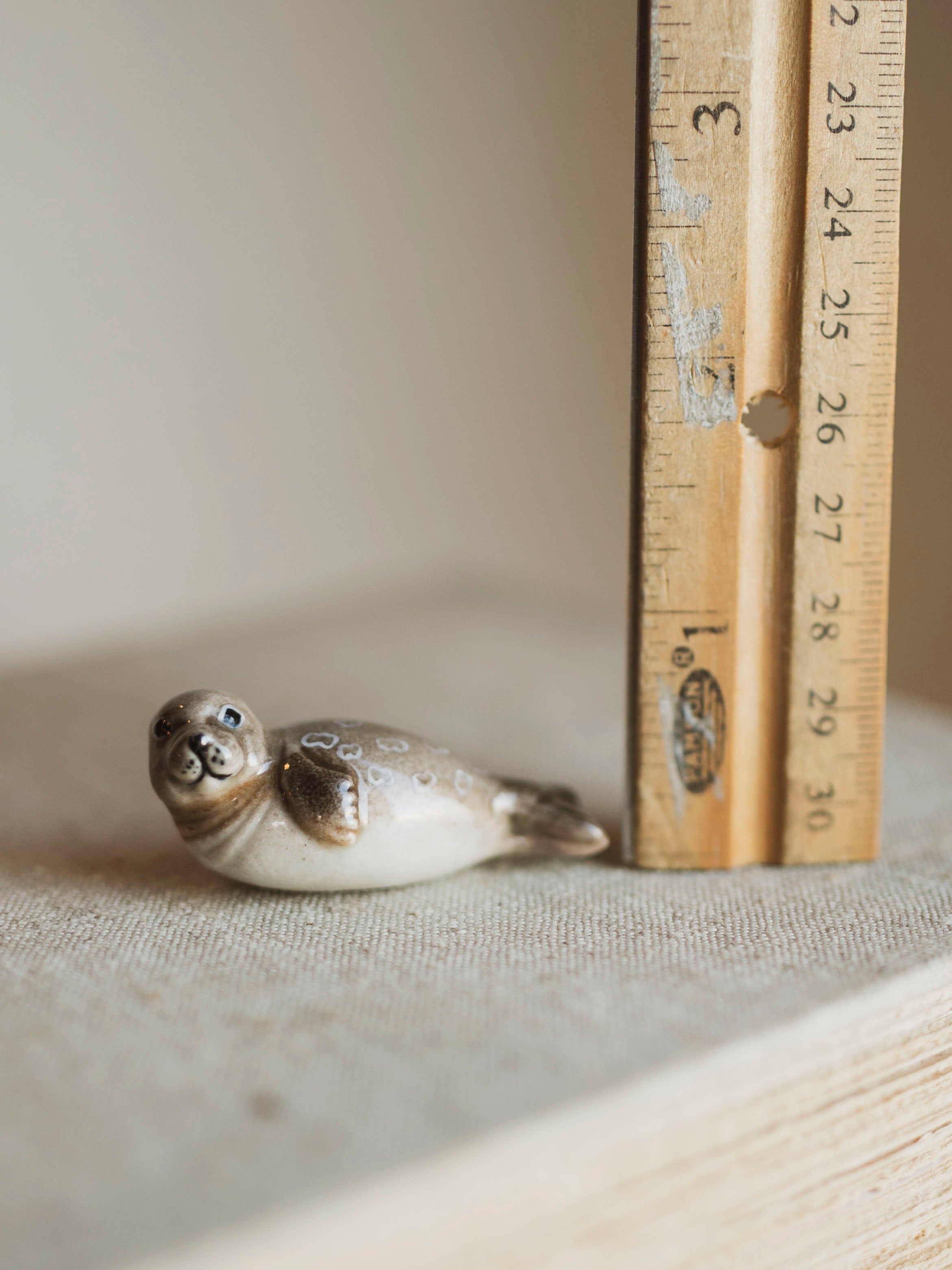 Mini Porcelain Ringed Seal, CA1380