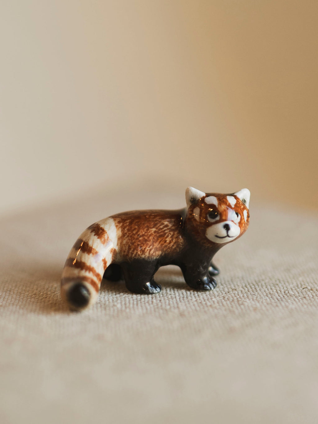 Mini Porcelain Red Panda, CA1374