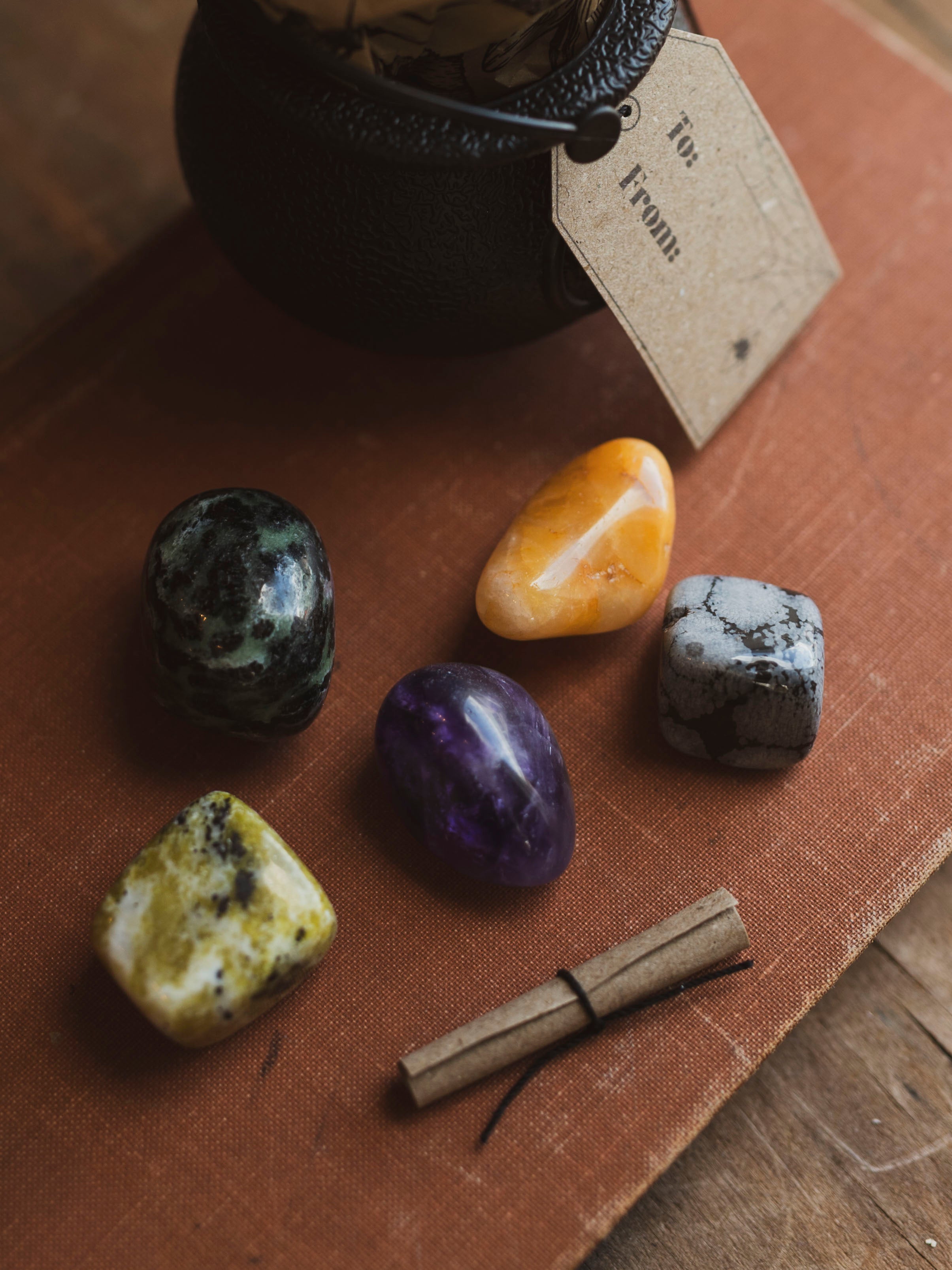 Mystery Crystal Cauldron, HD71