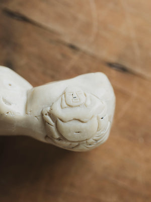 White Coral Pipe, NA17