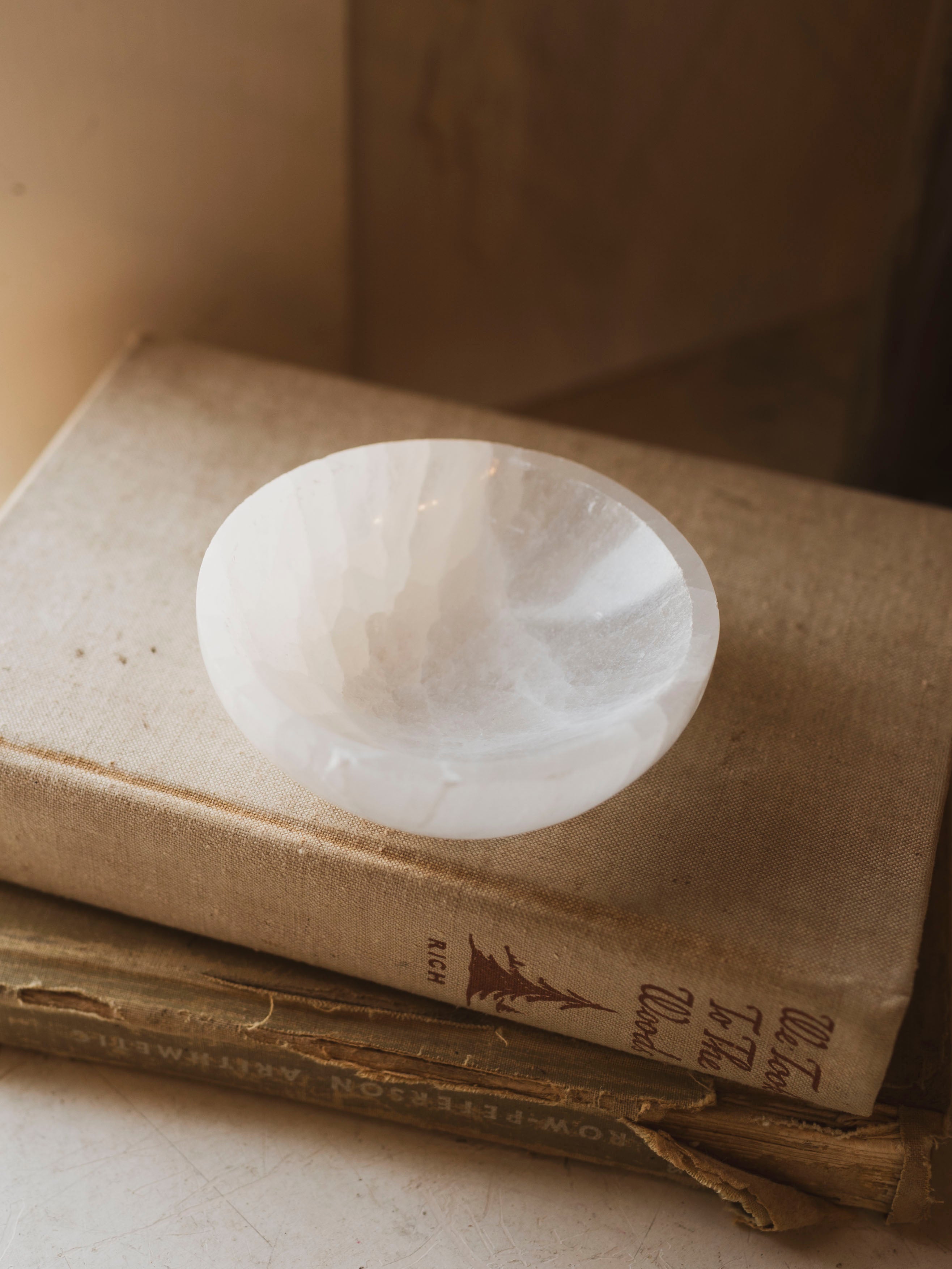 4" White Selenite Bowl, RM298