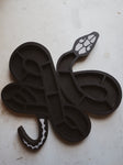 Wooden Snake Display Shelf, HD907